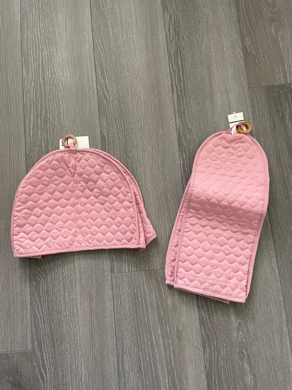 NWT Pink Quilted Toaster & Blender Cover Set